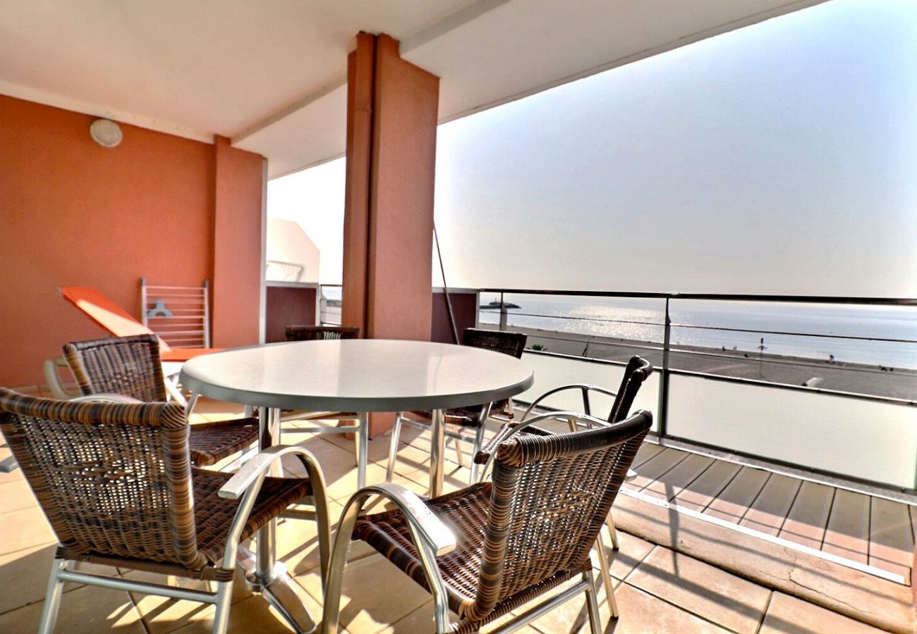 Appartement à Valras-Plage - Magnifique appartement en front de mer, idéal pour 6 personnes (ref 330444)