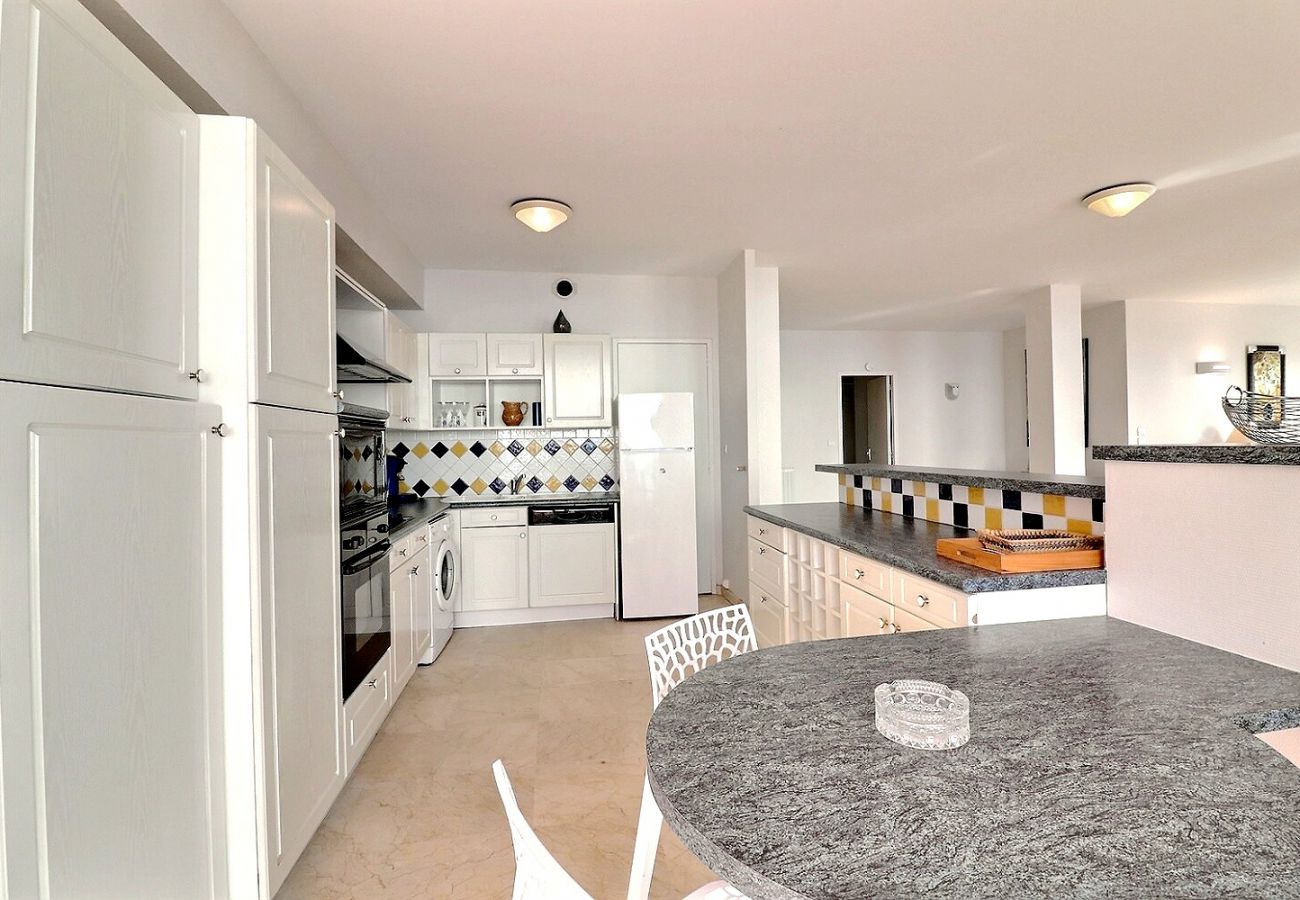 Appartement à Valras-Plage - Magnifique appartement en front de mer, idéal pour 6 personnes (ref 330444)