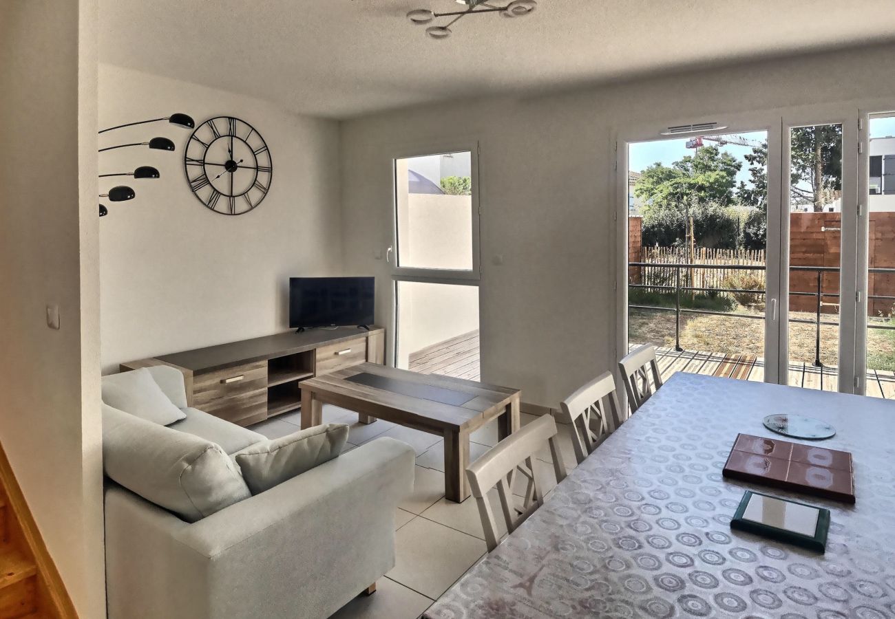 Maison à Sérignan - VILLA BIANCA - Pavillon climatisé à 500m de la plage avec jardin (ref 335783)
