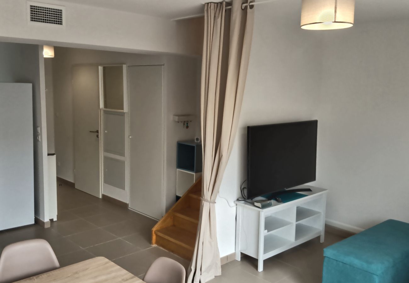 Maison à Sérignan - VILLA BIANCA  - A 500m de la plage, pavillon confortable 6 personnes dans résidence sécurisée (ref 336039)