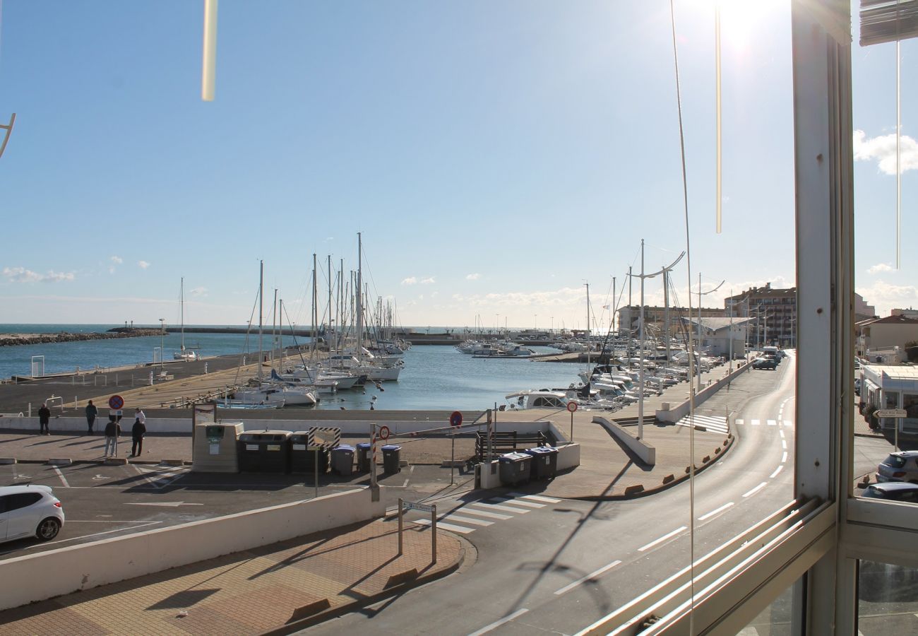 Studio à Valras-Plage - LA PEYROULADE - Studio confortable avec vue mer et port (ref 336277)