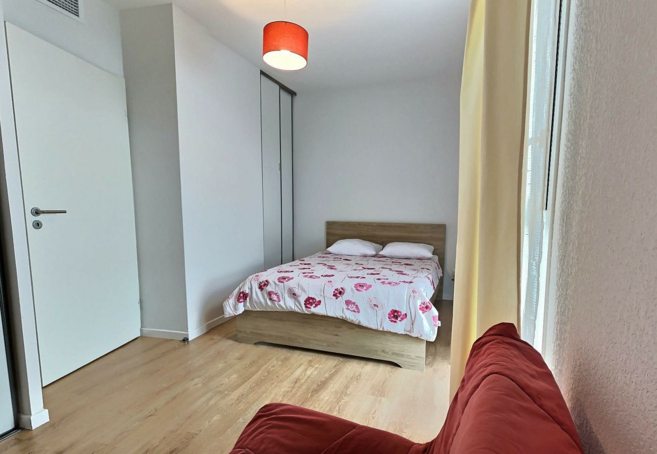 Villa à Sérignan - VILLA BIANCA - Villa moderne avec 2 chambres dans une résidence à 500m de la plage (ref 338034)