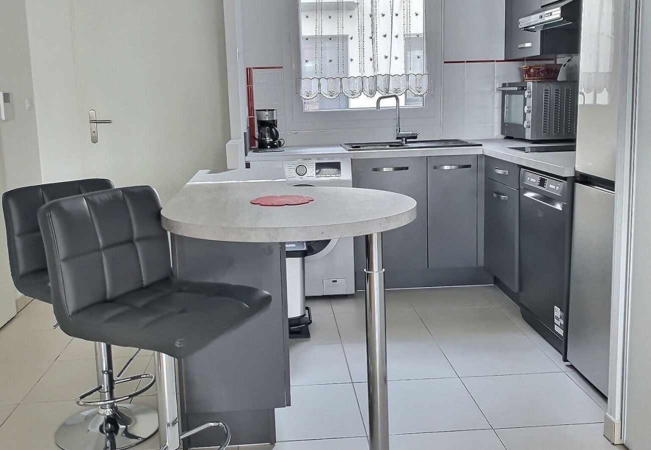 Villa à Sérignan - VILLA BIANCA - Villa moderne avec 2 chambres dans une résidence à 500m de la plage (ref 338034)