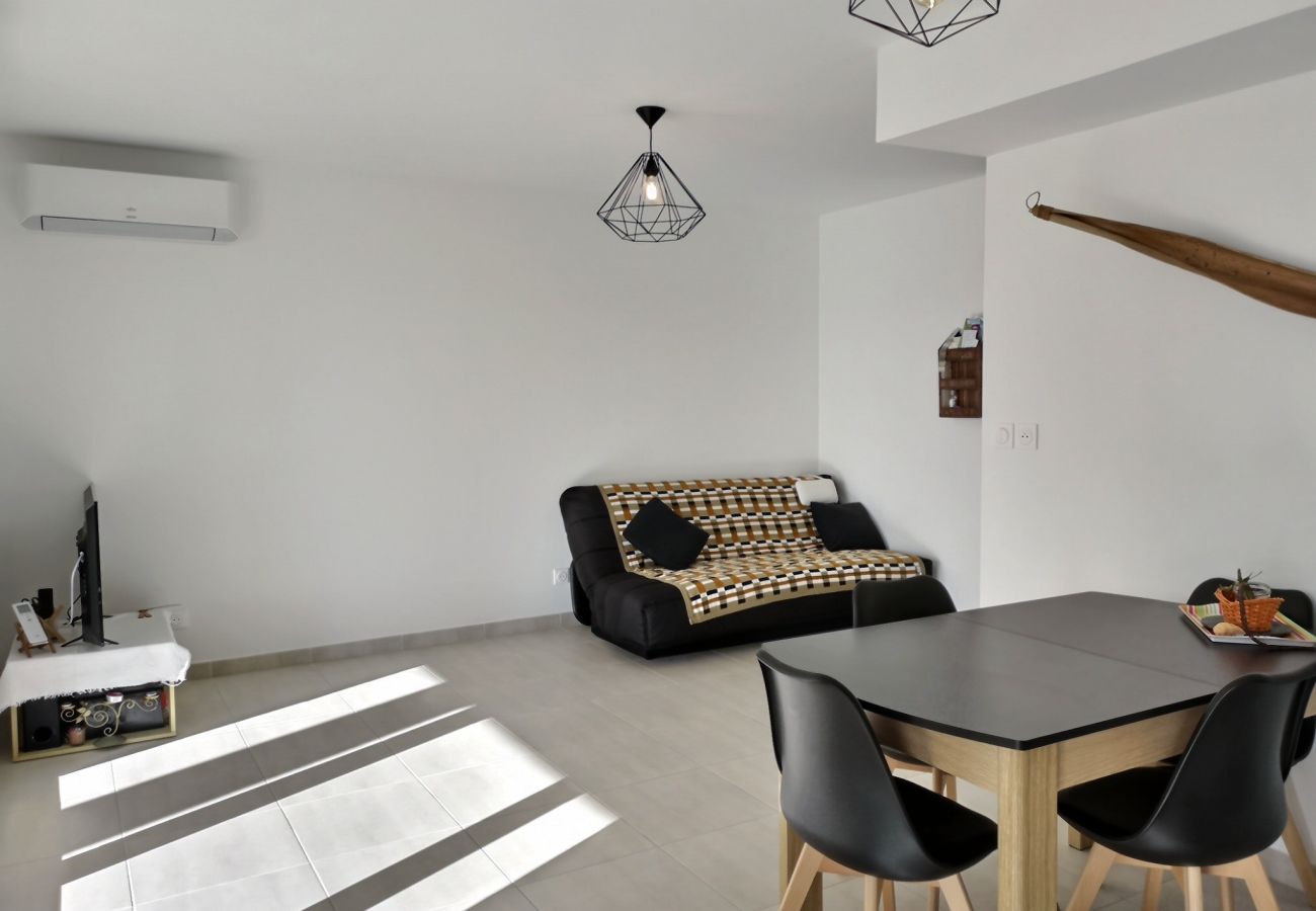 Appartement à Sérignan - Appartement climatisé, moderne avec terrasses à 450m de la mer (ref 339240)