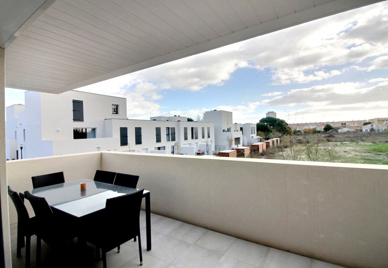 Appartement à Sérignan - Appartement tout confort dans une résidence récente à 500m de la mer (ref 342110)