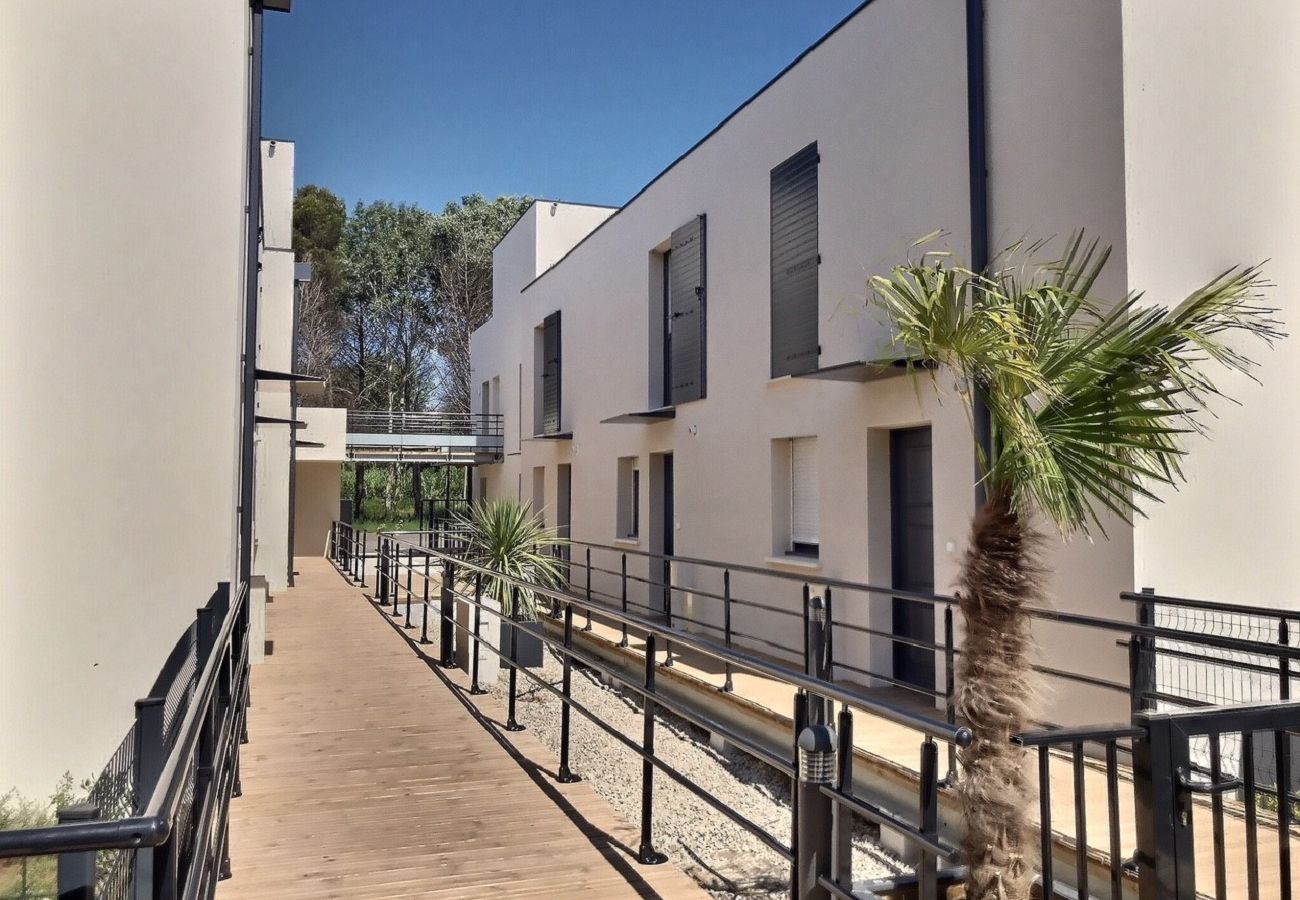 Appartement à Sérignan - Appartement tout confort dans une résidence récente à 500m de la mer (ref 342110)