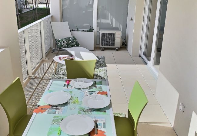  à Sérignan - A 450m de la mer, Coquet appartement avec terrasse pour 4 personnes (ref 342731)