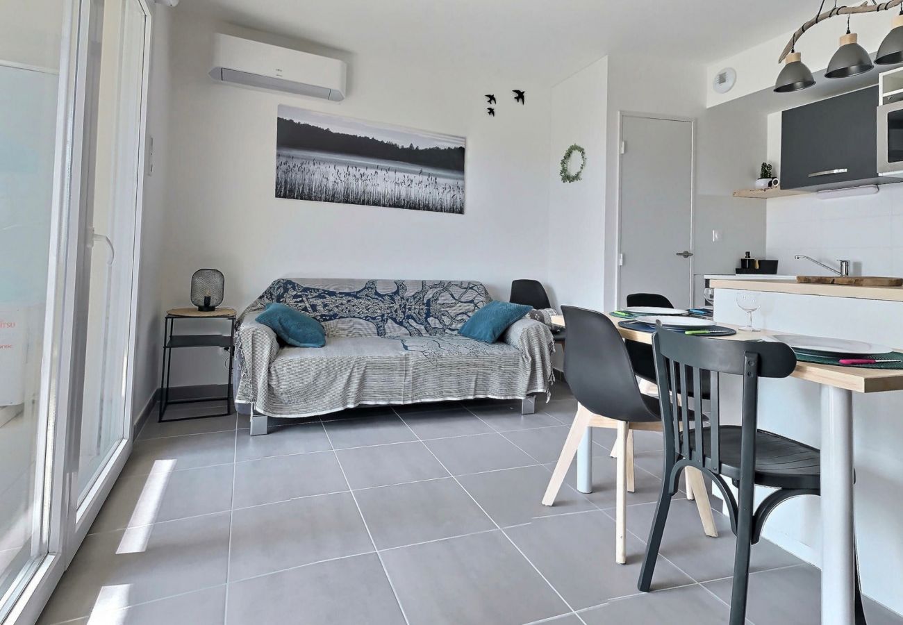 Appartement à Sérignan - LOGGIA VERDE -A 450m de la mer, Coquet appartement avec terrasse pour 4 personnes (ref 342731)