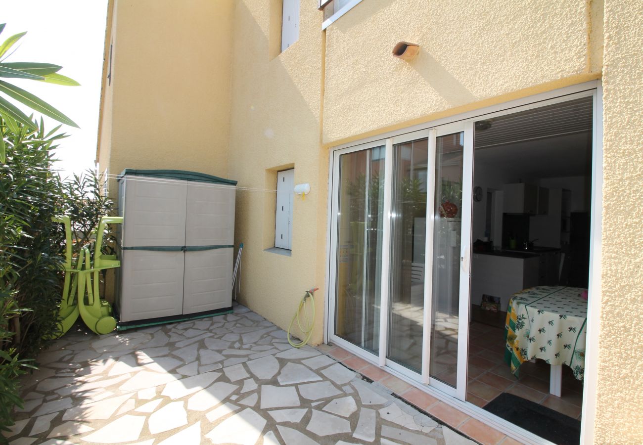 Appartement à Valras-Plage - Confortable appartement avec terrasse à 650m de la plage (ref 342742)