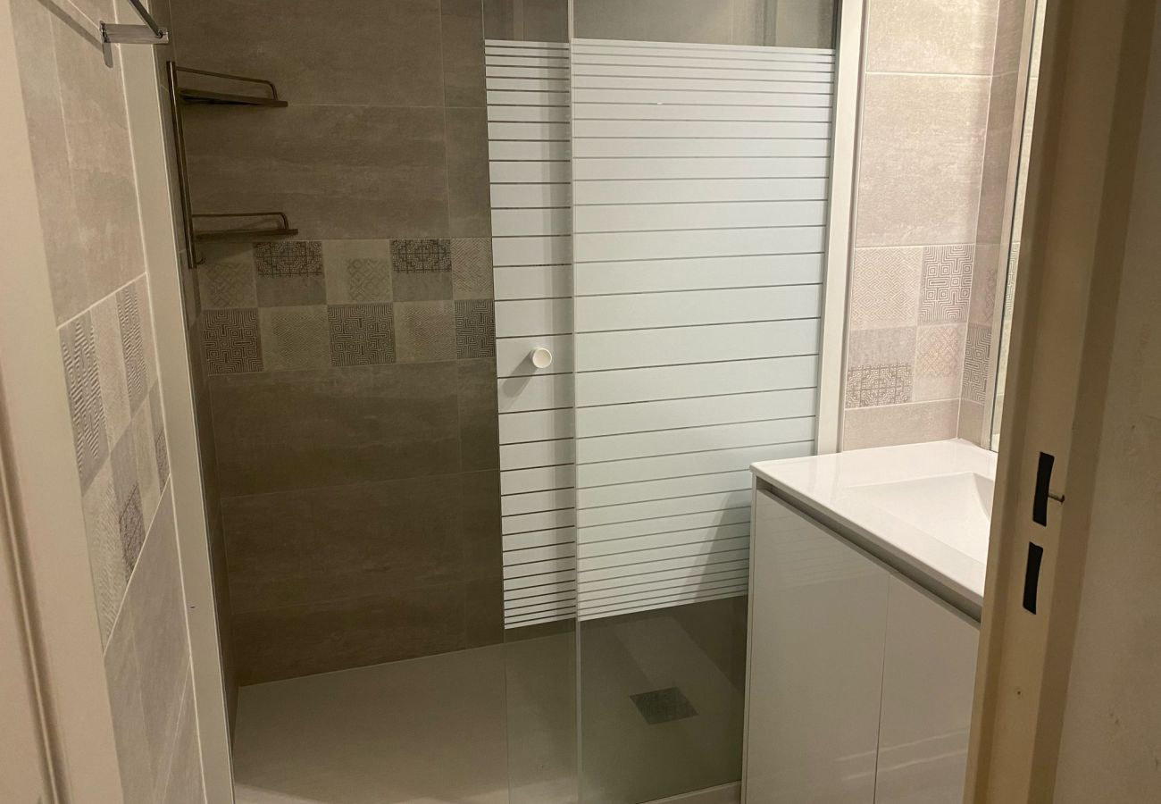Appartement à Valras-Plage - ALIZEA BEACH - Appartement lumineux avec VUE MER pour 6 personnes (ref 343443)
