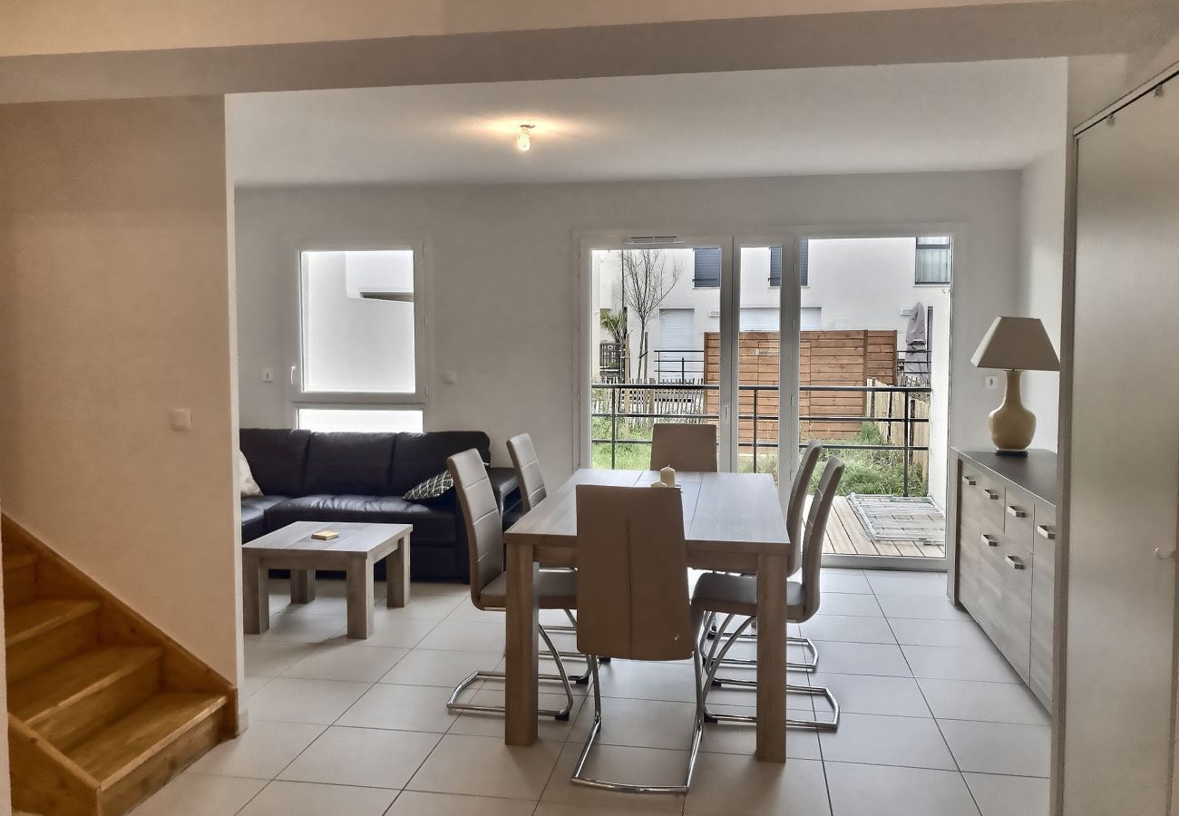 Villa à Sérignan - VILLA BIANCA - Villa moderne et familliale dans une résidence à 500m de la plage (ref 343919)