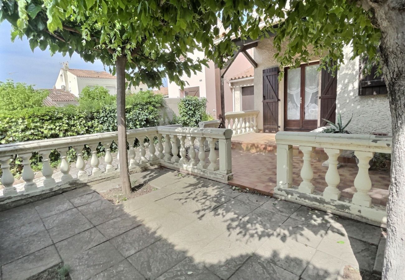 Maison à Vendres - Maison indépendante avec jardin à 900m de la plage ( ref 350678 )