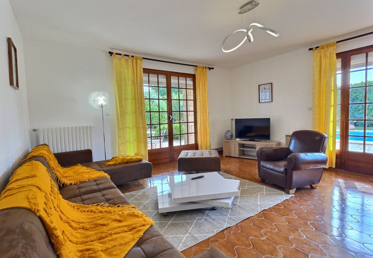 Maison à Beziers - Splendide maison pour 10 personnes avec piscine privée et grands espaces (ref 350914)