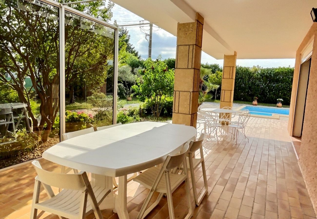 Maison à Beziers - Splendide maison pour 10 personnes avec piscine privée et grands espaces (ref 350914)