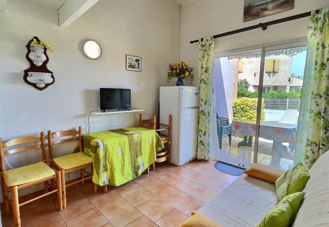 Maison mitoyenne à Valras-Plage - 200m de la plage : Petit pavillon  dans une résidence sécurisé (ref 351184)