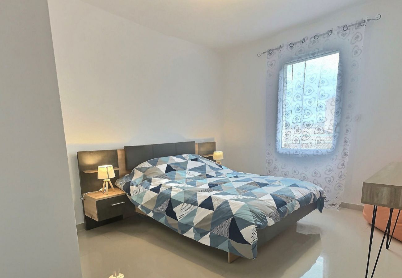 Appartement à Vias - Agréable appartement pour 4 personnes à 150m de la plage (ref 380091)