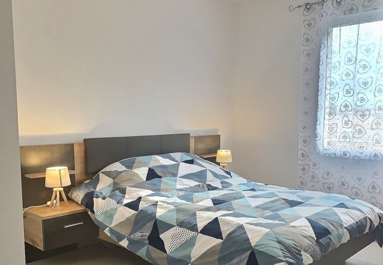 Appartement à Vias - Agréable appartement pour 4 personnes à 150m de la plage (ref 380091)
