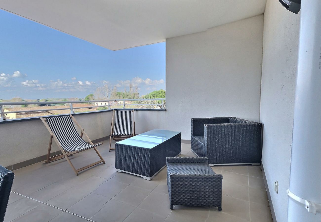 Appartement à Valras-Plage - Superbe appartement avec terrasse idéal pour 4 personnes (ref 383830)
