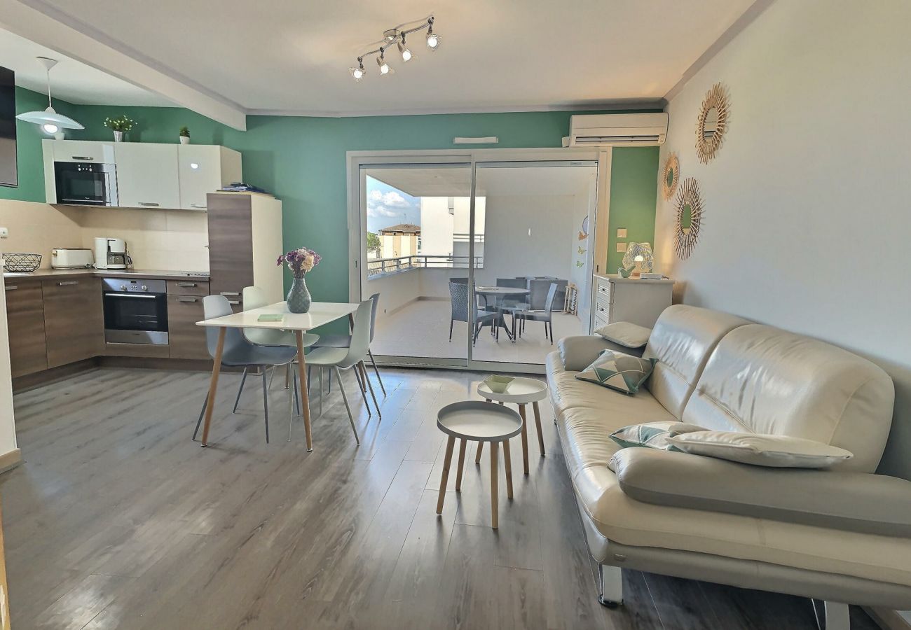 Appartement à Valras-Plage - Superbe appartement avec terrasse idéal pour 4 personnes (ref 383830)