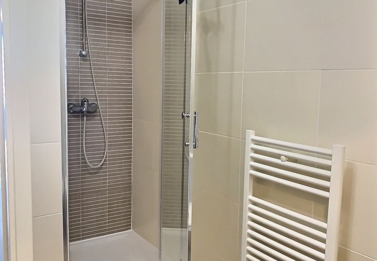 Appartement à Valras-Plage - Superbe appartement avec terrasse idéal pour 4 personnes (ref 383830)