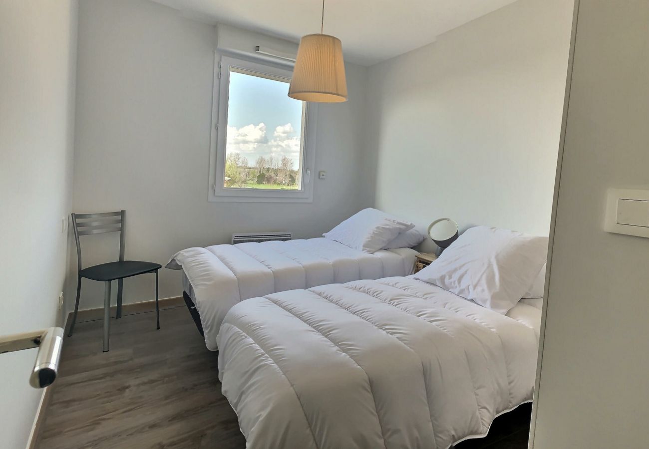 Appartement à Valras-Plage - Superbe appartement avec terrasse idéal pour 4 personnes (ref 383830)
