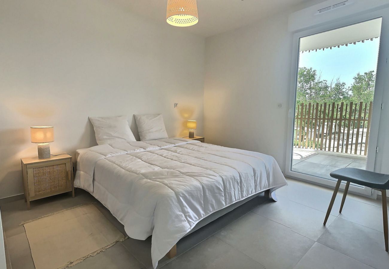 Appartement à Sérignan - 500m de la mer : Appartement moderne pour 6 personnes (ref390660)