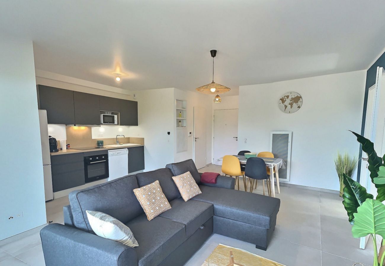 Appartement à Sérignan - 500m de la mer : Appartement moderne pour 6 personnes (ref390660)