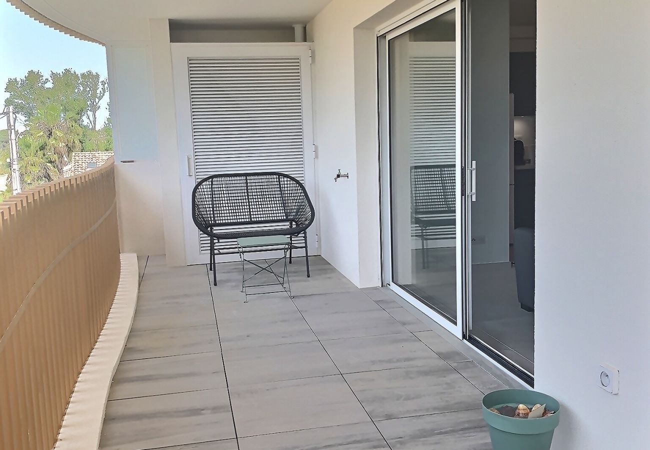 Appartement à Sérignan - 500m de la mer : Appartement moderne pour 6 personnes (ref390660)
