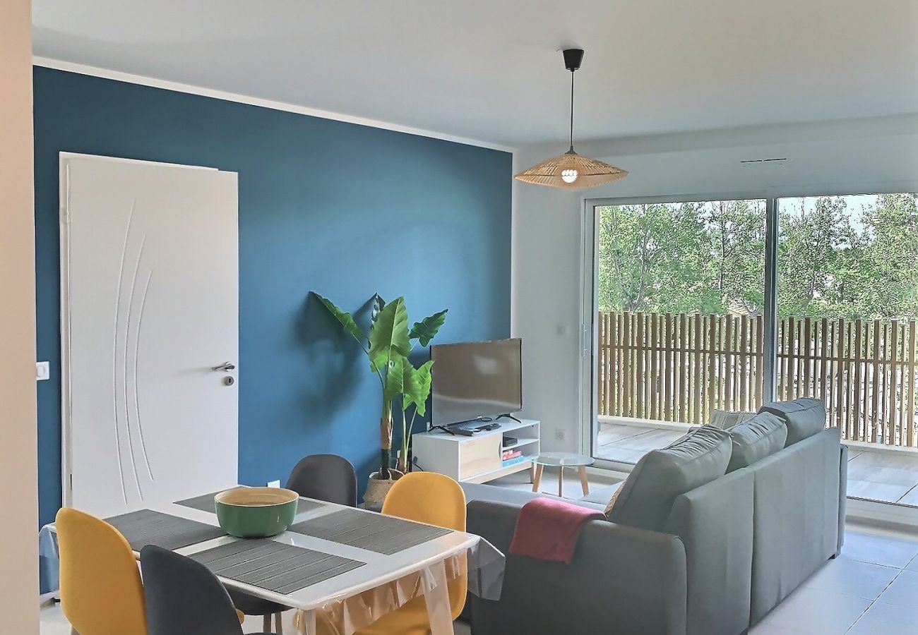 Appartement à Sérignan - 500m de la mer : Appartement moderne pour 6 personnes (ref390660)