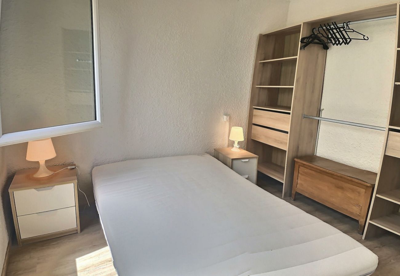 Appartement à Valras-Plage - FACE A LA MER : Coquet appartement pour 4 personnes (ref 388053)