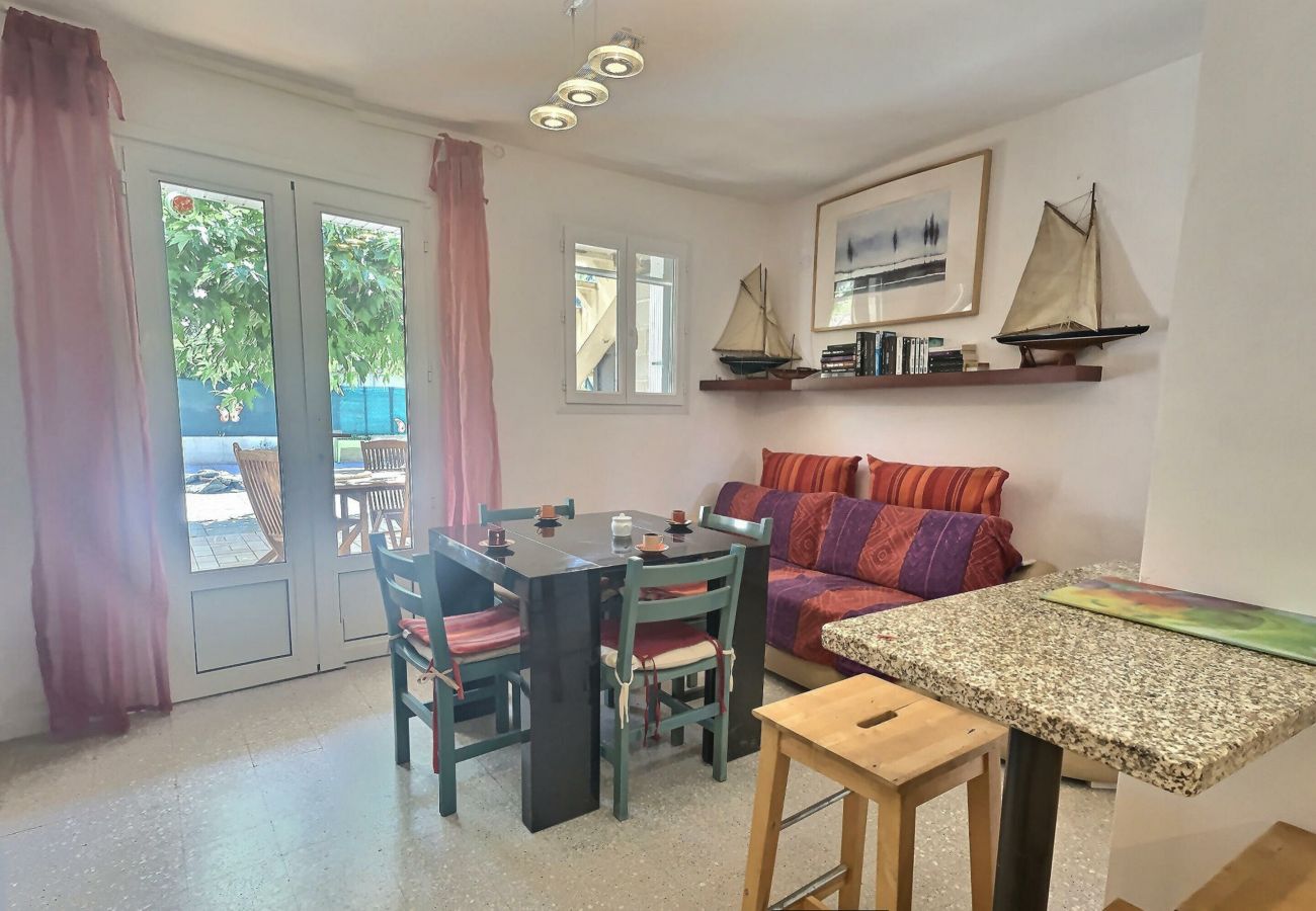 Appartement à Valras-Plage - Confortable appartement climatisé à 25m de la plage (ref 396866)