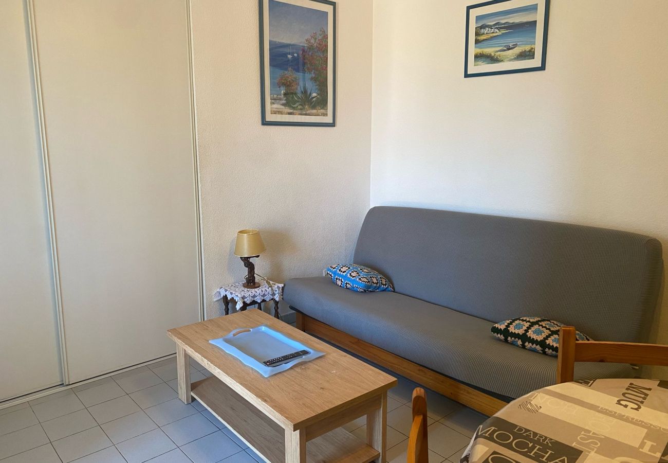 Appartement à Valras-Plage - EVASION MARINE - Appartement pour 4 personnes à 50m de la plage (ref 409979)