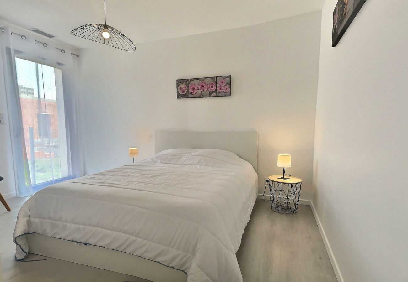 Maison à Sérignan - Agréable villa avec piscine privée et garage (ref 419747)