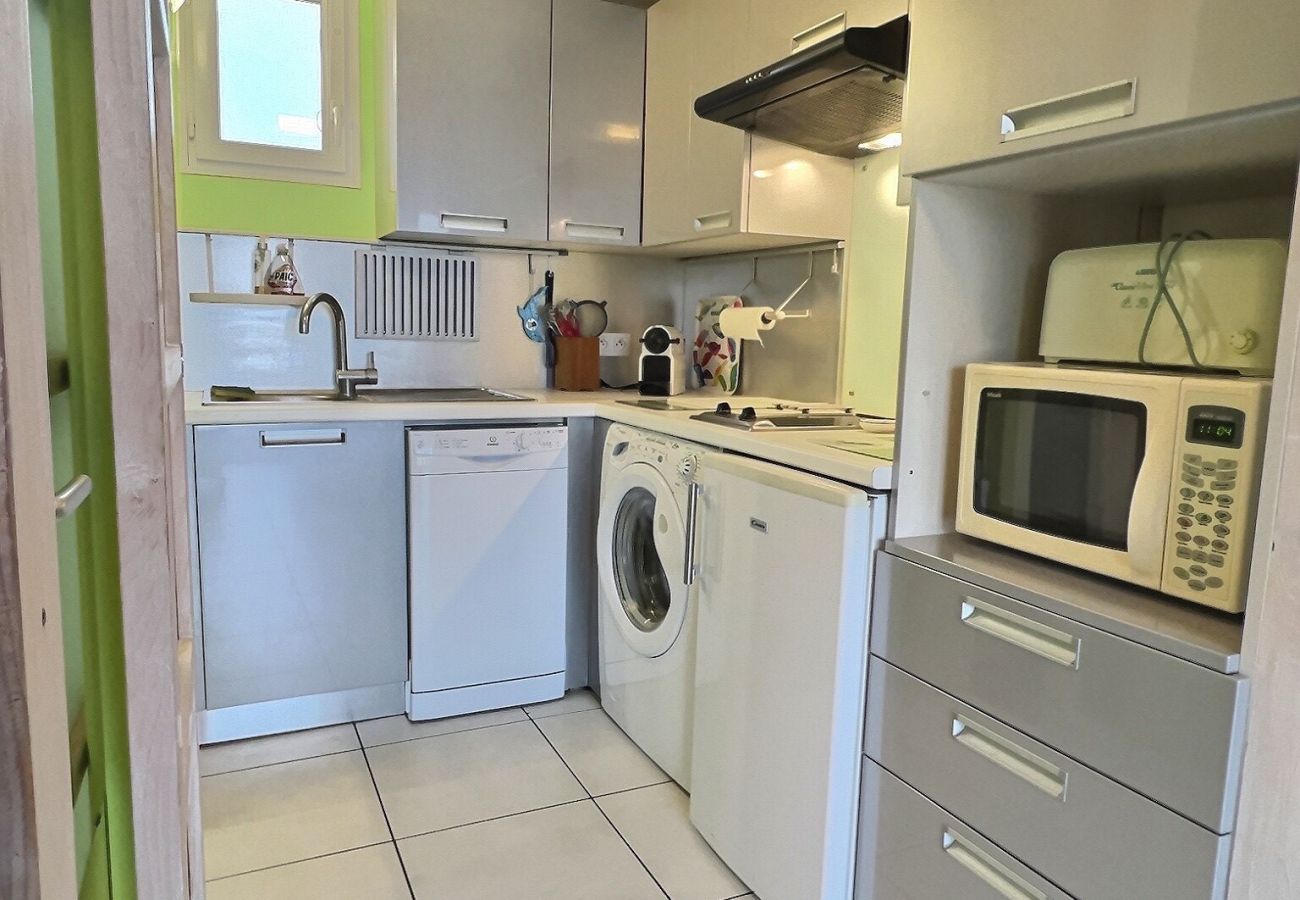 Appartement à Valras-Plage - Studio climatisé à 150m de la mer (ref : 421433)
