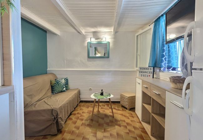  à Valras-Plage - Studio cabine pour 4 personnes au centre-ville (ref 425348)