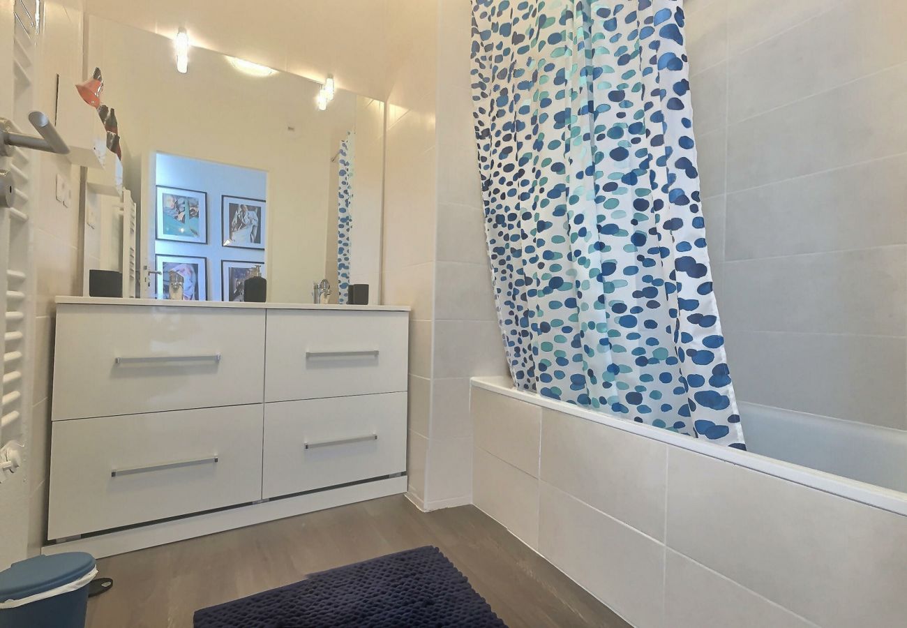 Appartement à Sérignan - VILLA BIANCA  - Appartement spacieux pour 4 personnes à 500m de la mer (ref 426942)