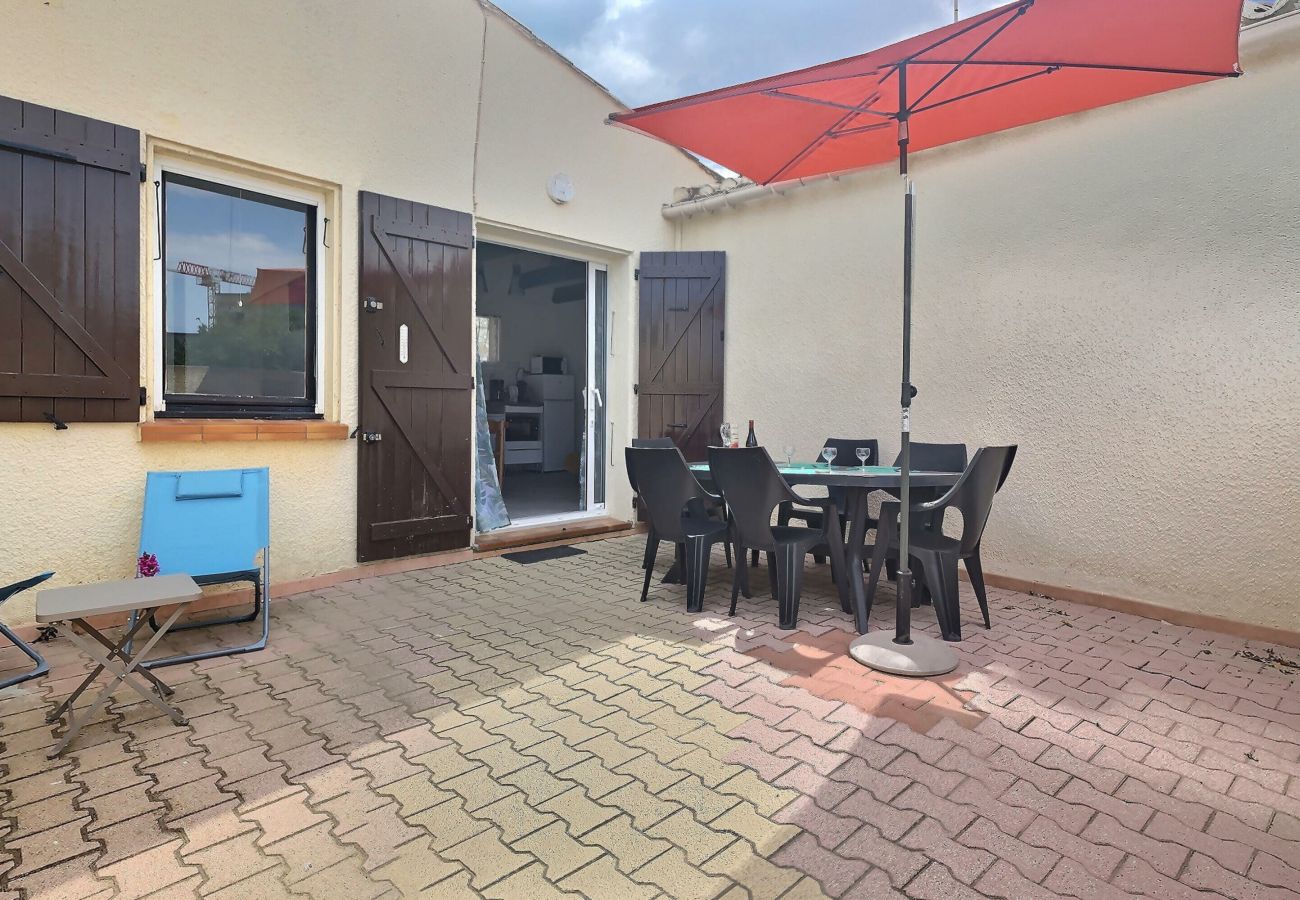 Appartement à Valras-Plage - Agréable pavillon avec terrasse à 200 mètres de la mer (ref 430120)