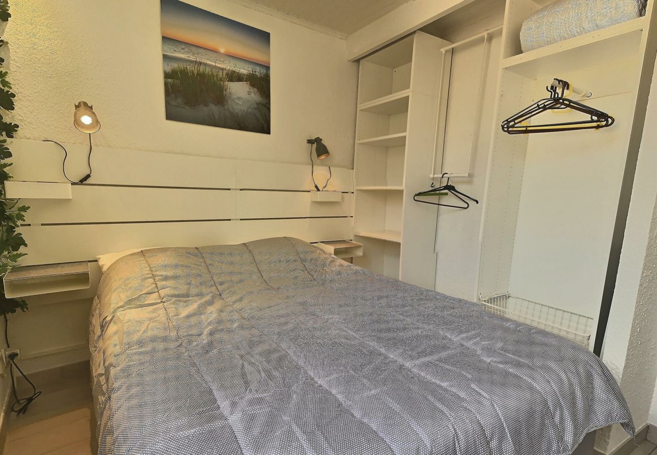 Appartement à Valras-Plage - Agréable pavillon avec terrasse à 200 mètres de la mer (ref 430120)