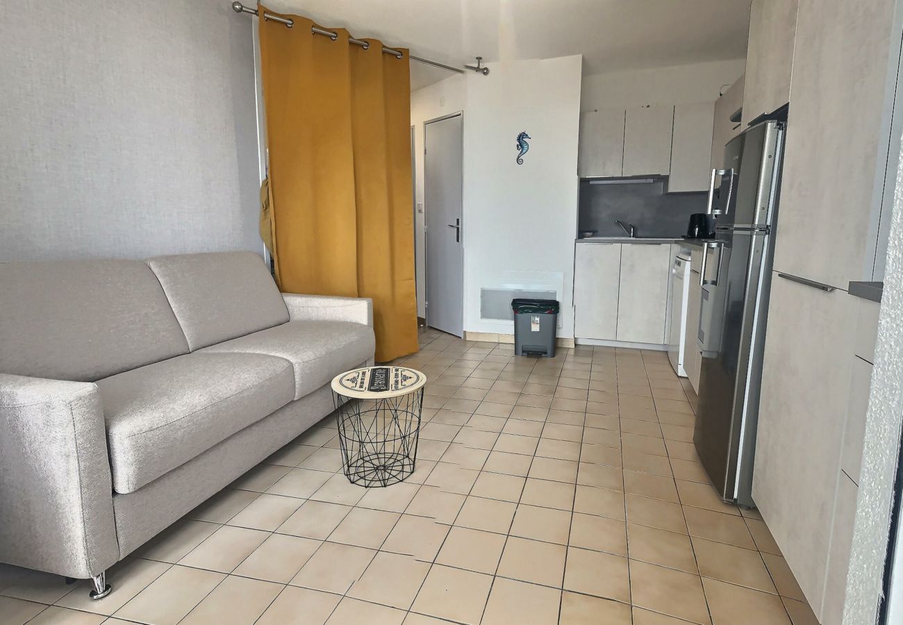 Studio à Valras-Plage - Lumineux studio pour 4 personnes au Port de Valras-Plage (ref 430606) 