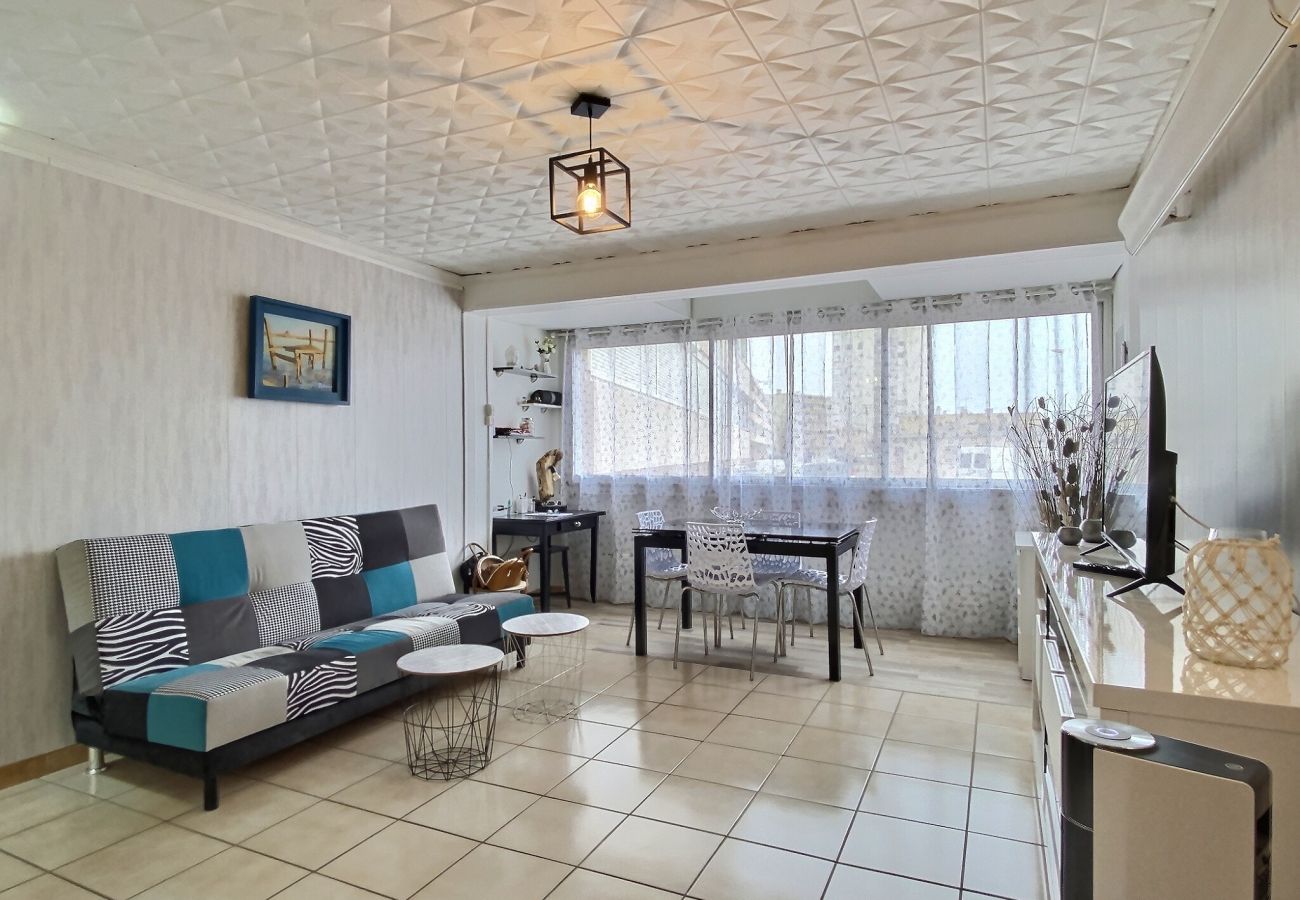 Studio à Valras-Plage - Charmant studio pour 3 personnes à 50m de la plage réf 433782