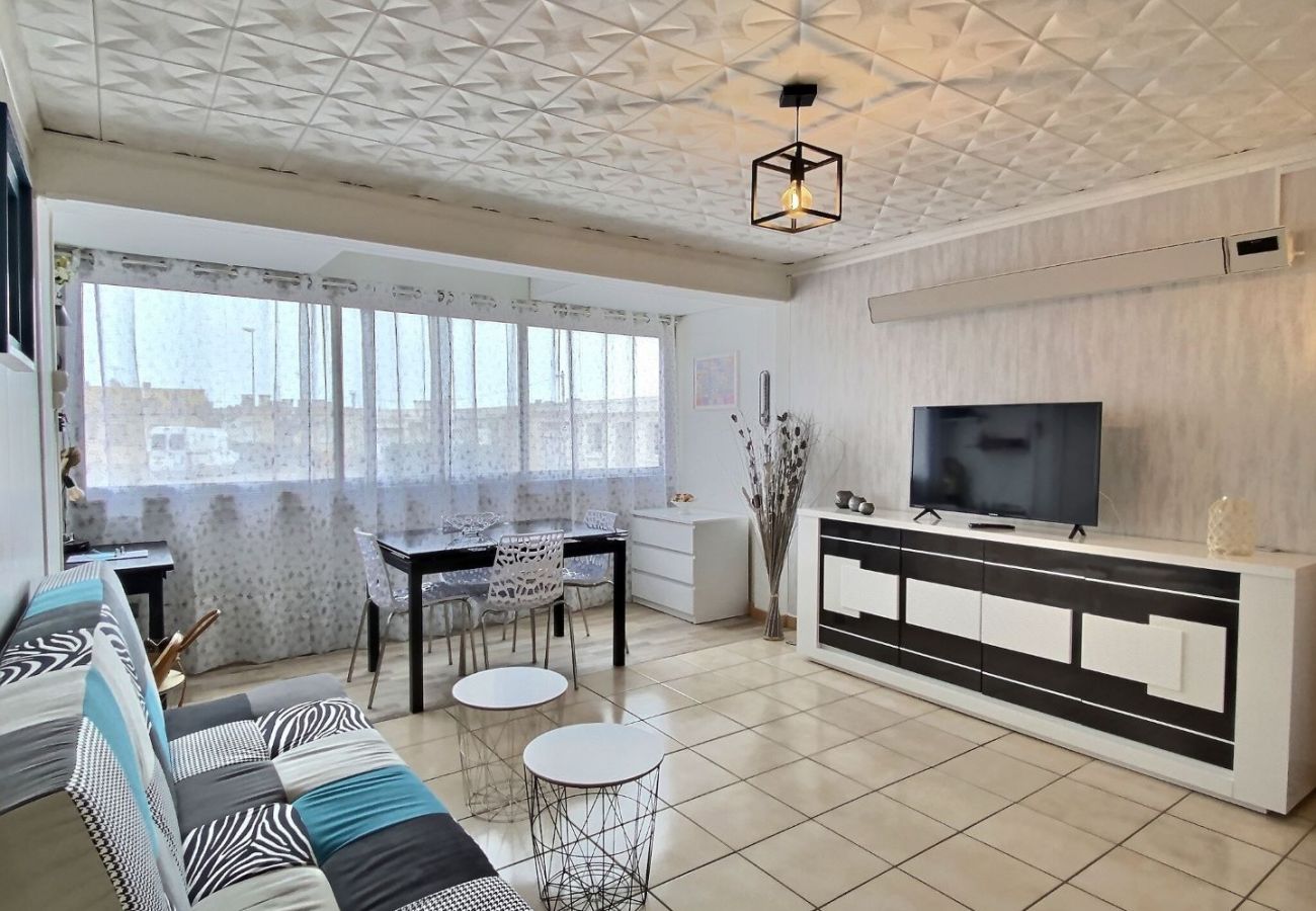 Studio à Valras-Plage - Charmant studio pour 3 personnes à 50m de la plage réf 433782