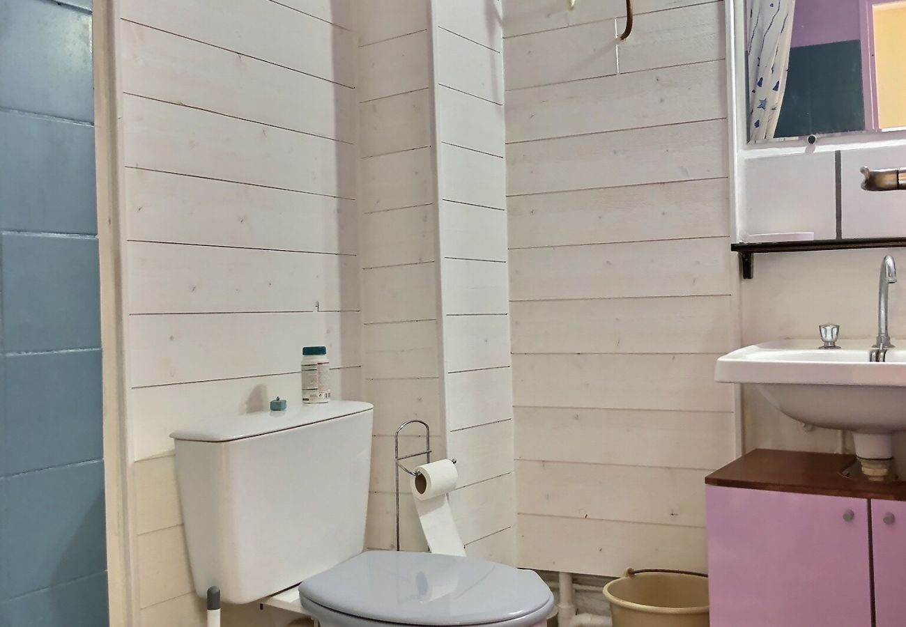 Maison à Valras-Plage -   300m de la plage : Petit pavillon avec terrasse (ref 431141)