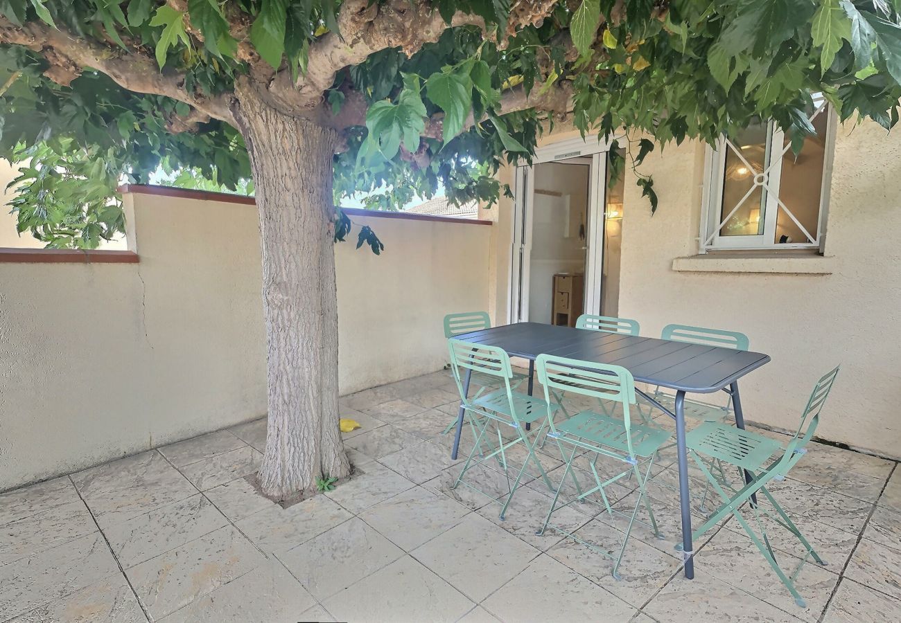 Maison mitoyenne à Valras-Plage -   290m de la plage : Pavillon avec terrasse (ref 433784) 