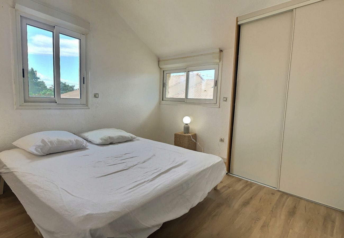 Maison mitoyenne à Valras-Plage -   290m de la plage : Pavillon avec terrasse (ref 433784) 
