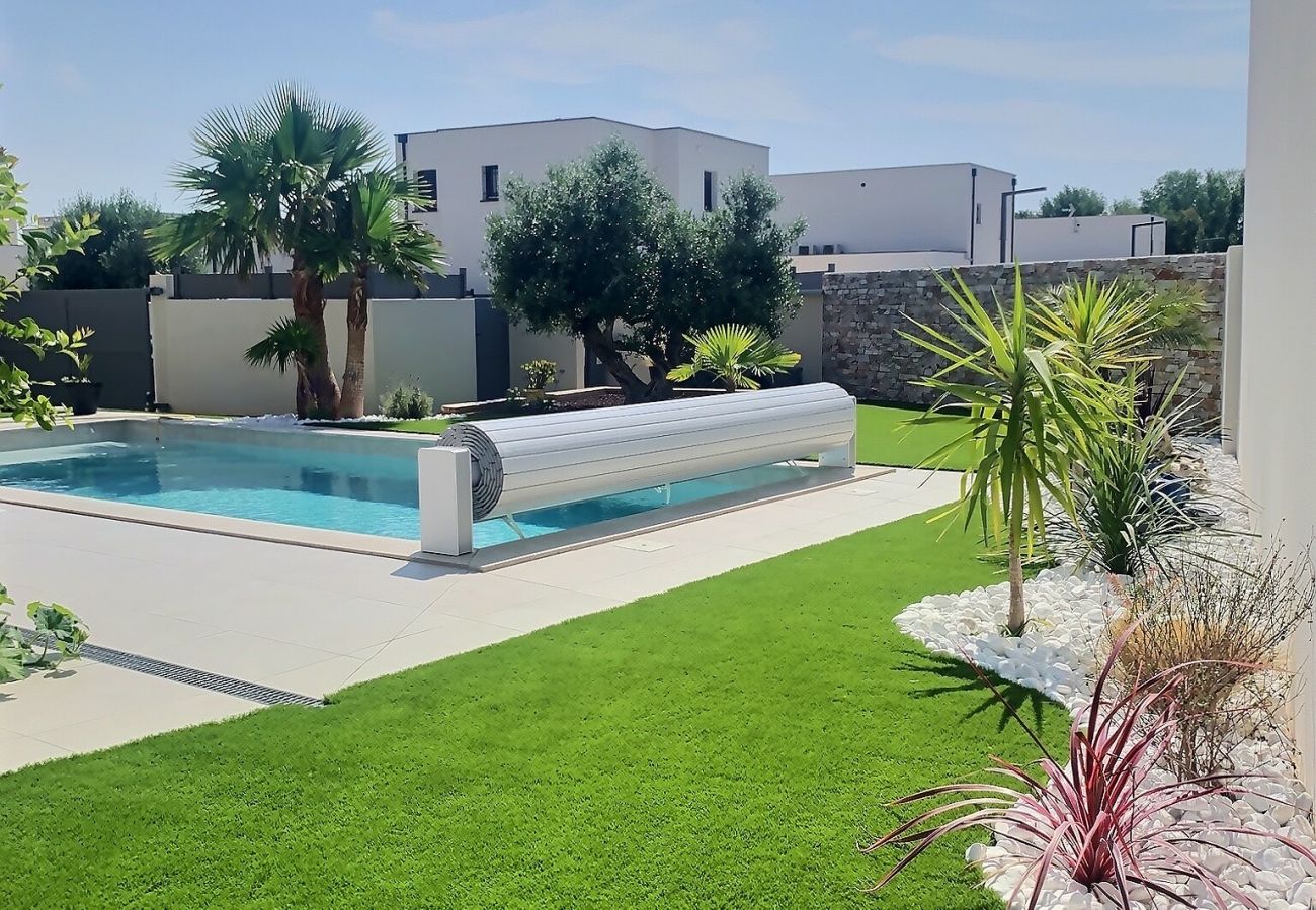 Villa à Sérignan - Magnifique villa climatisée avec piscine privée (ref 434729)