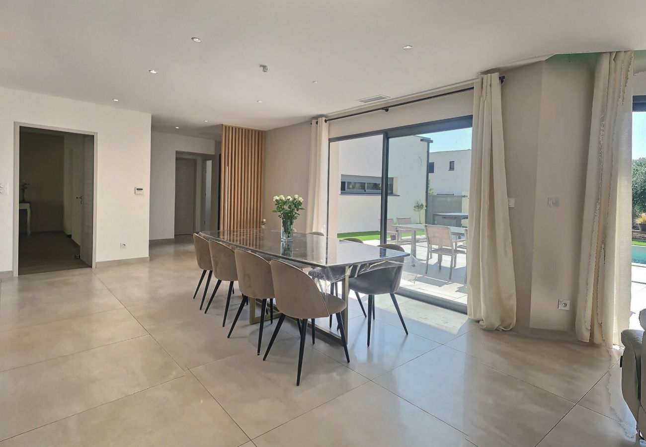 Villa à Sérignan - Magnifique villa climatisée avec piscine privée (ref 434729)