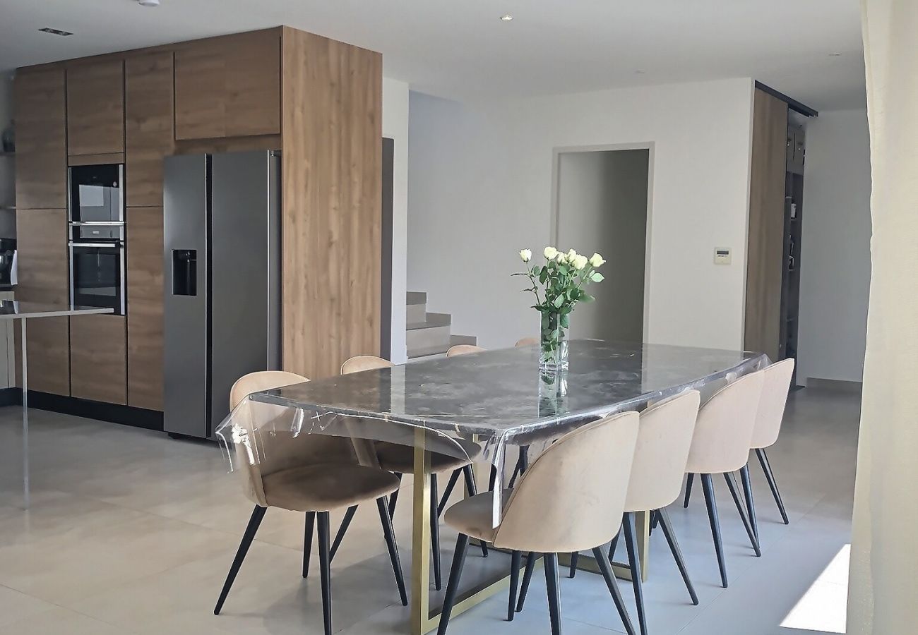 Villa à Sérignan - Magnifique villa climatisée avec piscine privée (ref 434729)