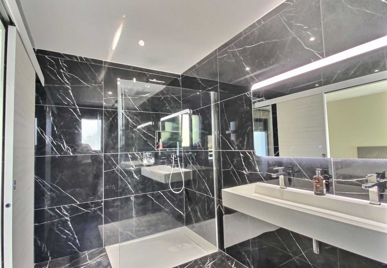 Villa à Sérignan - Magnifique villa climatisée avec piscine privée (ref 434729)
