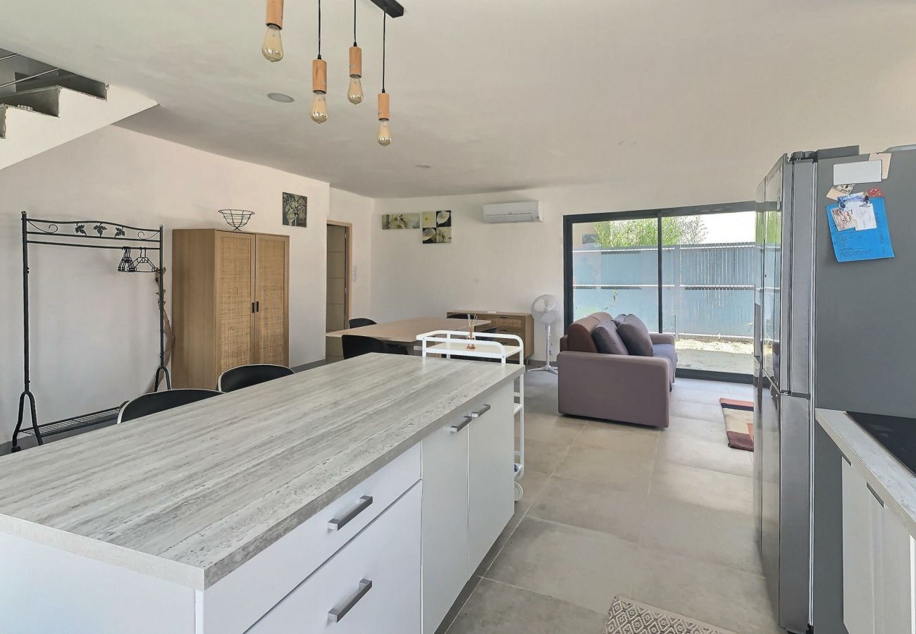 Villa à Sérignan - Villa climatisée pour 8 personnes avec piscine privée