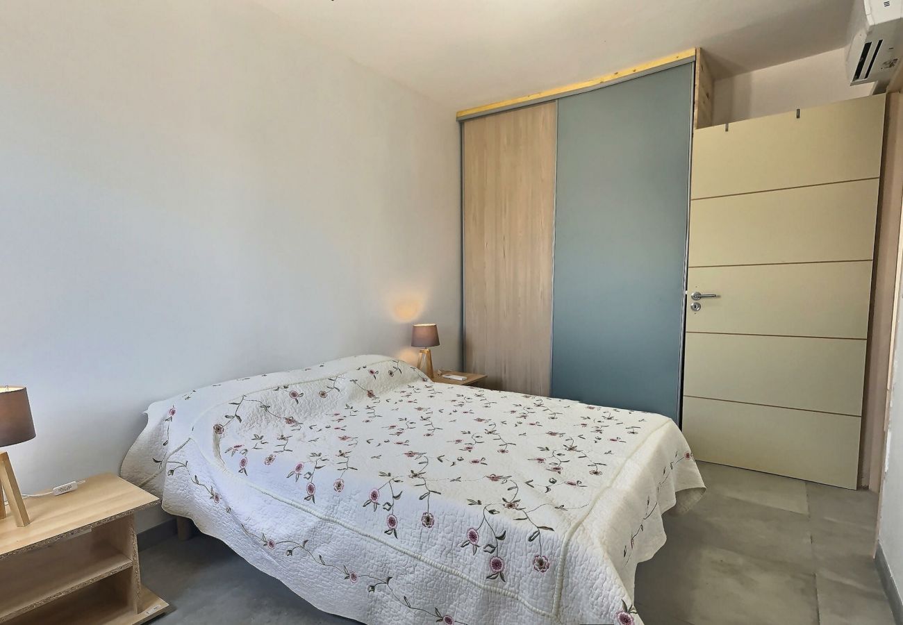 Villa à Sérignan - Villa climatisée pour 8 personnes avec piscine privée